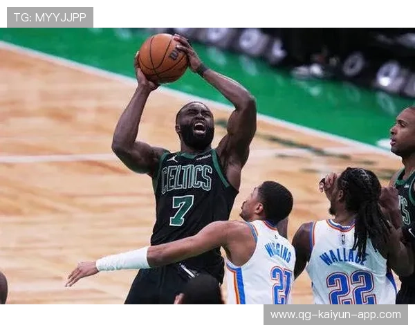 凯尔特人三记犀利突破得手